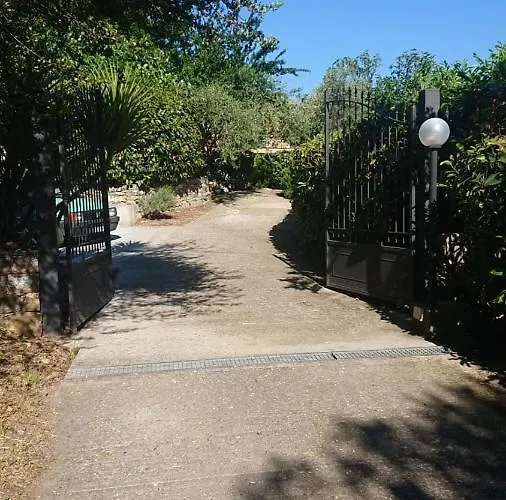 Semesterbostad Casa Sylviane Pietrabruna